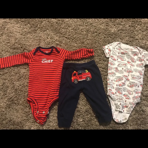 Carter’s 3-piece set - Picture 1 of 1